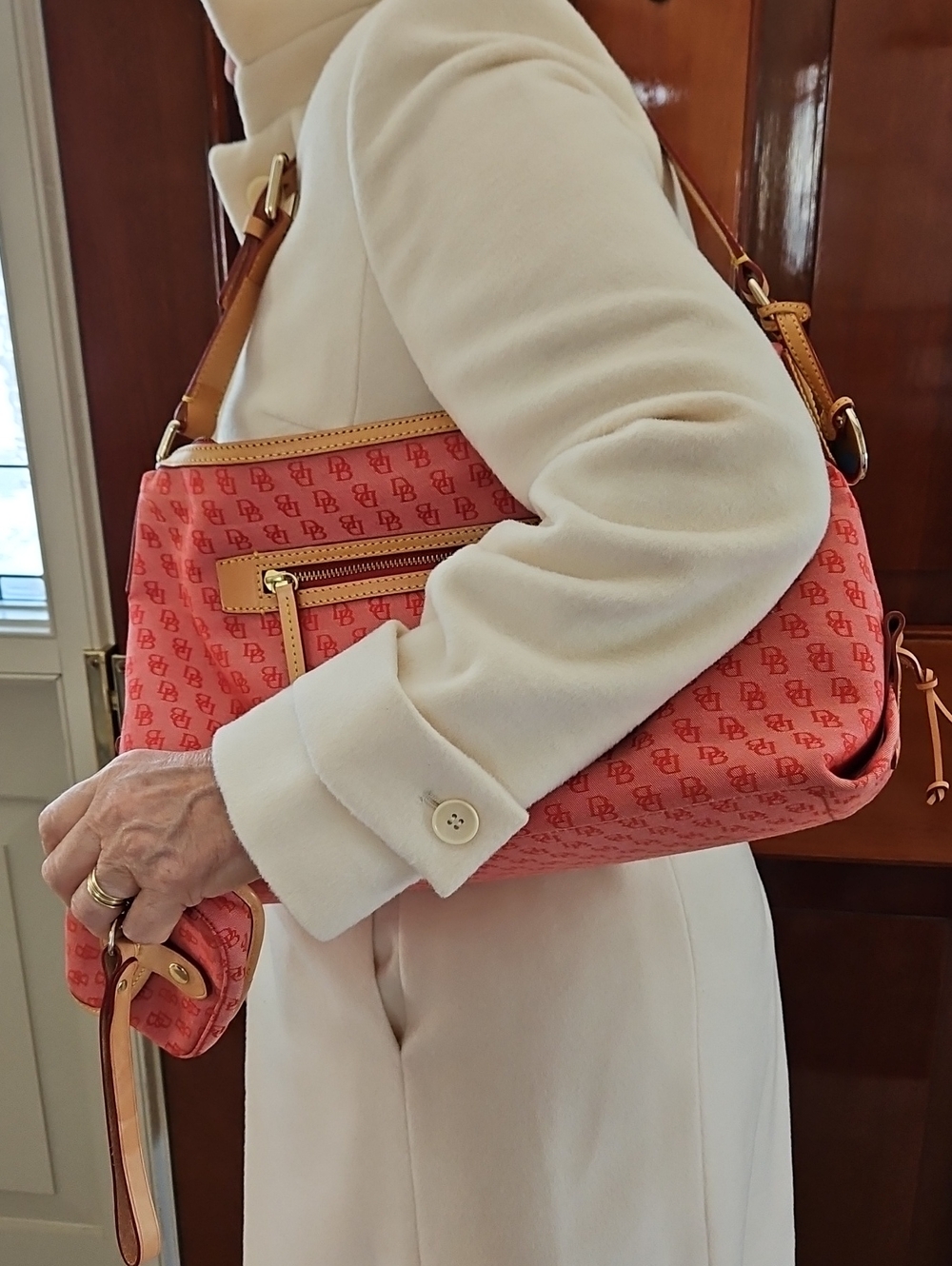 ❤️ Dooney & Bourke Red Logo Canvas Satchel & Matching Wristlet